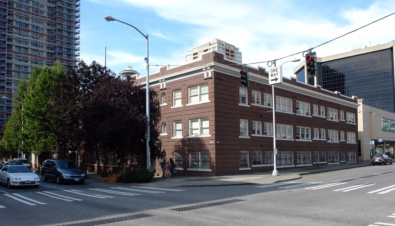 Lexington Concord Apartments in Seattle, WA - Foto de edificio