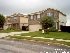 9022 Granberry Pass in Universal City, TX - Building Photo - Building Photo