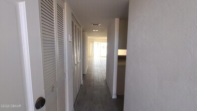 3131 S Ridgewood Ave in South Daytona, FL - Building Photo - Building Photo