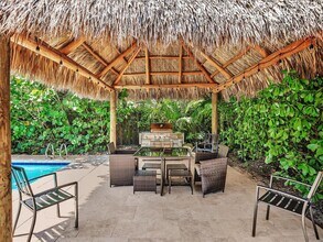 1786 NE 21st St in Fort Lauderdale, FL - Foto de edificio - Building Photo