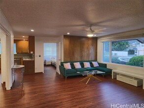 4153 Kilauea Ave in Honolulu, HI - Building Photo - Building Photo
