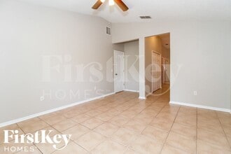 3924 Benson Park Blvd in Orlando, FL - Foto de edificio - Building Photo