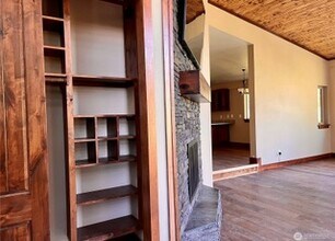 5715 Squilchuck Rd in Wenatchee, WA - Building Photo - Building Photo