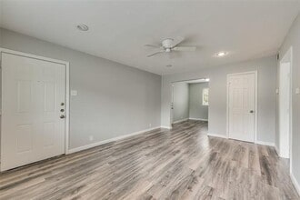 4718 Reiger Ave in Dallas, TX - Building Photo - Building Photo