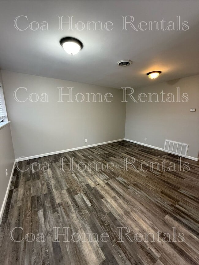 1606 E El Monte St in Wichita, KS - Building Photo - Building Photo