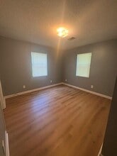 102 Grace Ct in Brunswick, GA - Building Photo - Building Photo