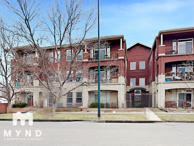 property at 2100 N Humboldt St