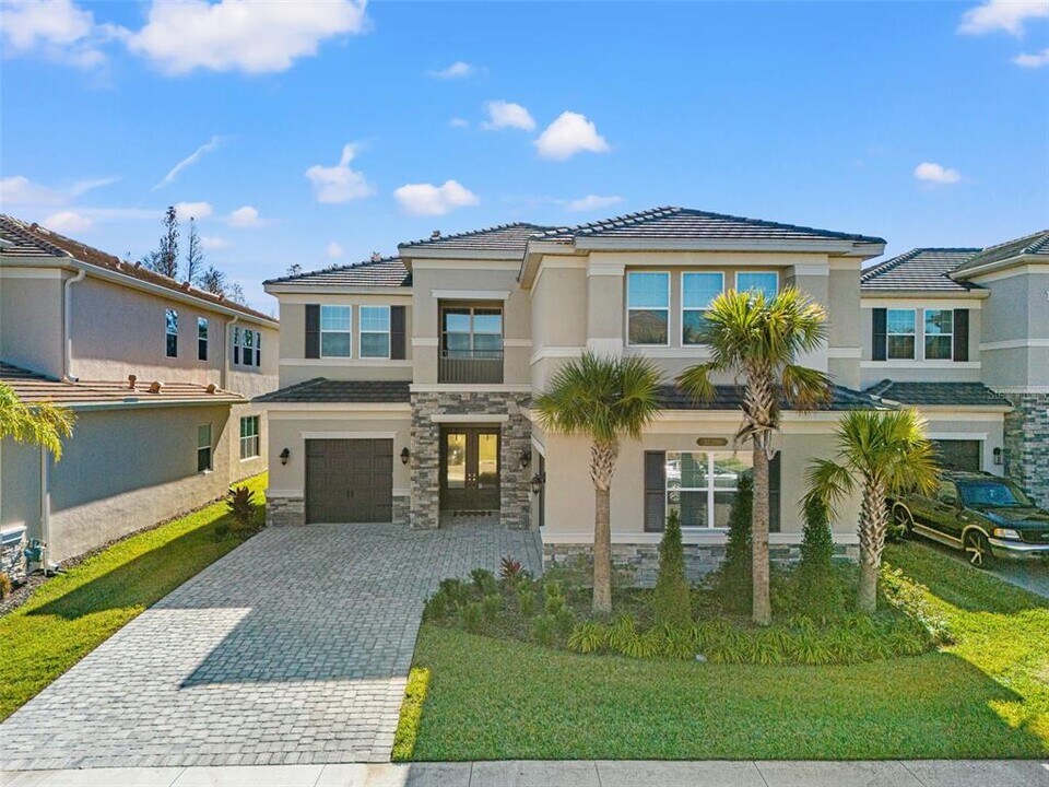 32208 Rosewood Meadow Ln in Wesley Chapel, FL - Building Photo
