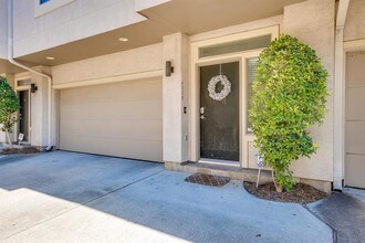 4038 Center St in Houston, TX - Building Photo - Building Photo