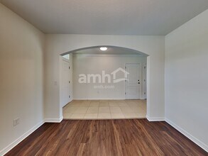 3414 San Moise Pl in Plant City, FL - Foto de edificio - Building Photo