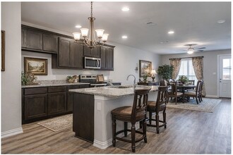 5608 McLanahan Ln in Crowley, TX - Building Photo - Building Photo