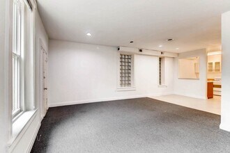 722 W 18th St in Chicago, IL - Building Photo - Building Photo