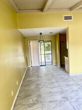 452 Glenwood Dr in West Palm Beach, FL - Building Photo - Building Photo