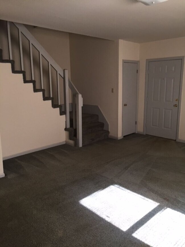 1605 Hinkson Ave in Columbia, MO - Building Photo - Building Photo