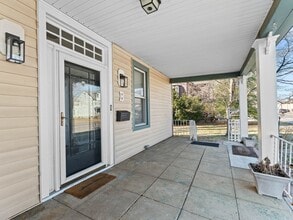 513 Broad St in Beverly, NJ - Building Photo - Building Photo