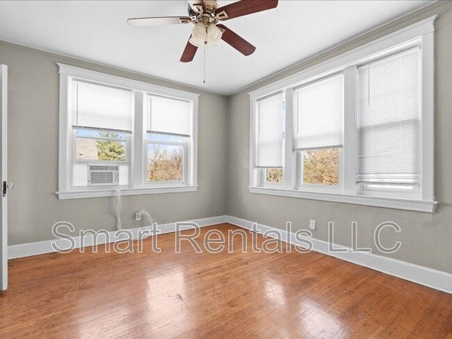 7208 Zephyr Pl in Maplewood, MO - Building Photo - Building Photo