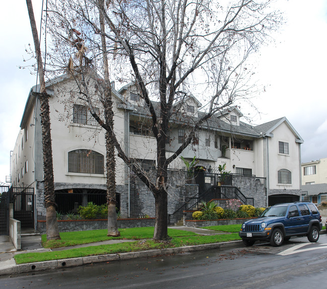 5241 Cartwright Ave in North Hollywood, CA - Building Photo - Building Photo