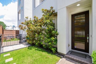 1310 Delano St in Houston, TX - Building Photo