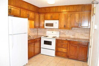 2911 Featherston Avenue in Wichita Falls, TX - Building Photo - Building Photo