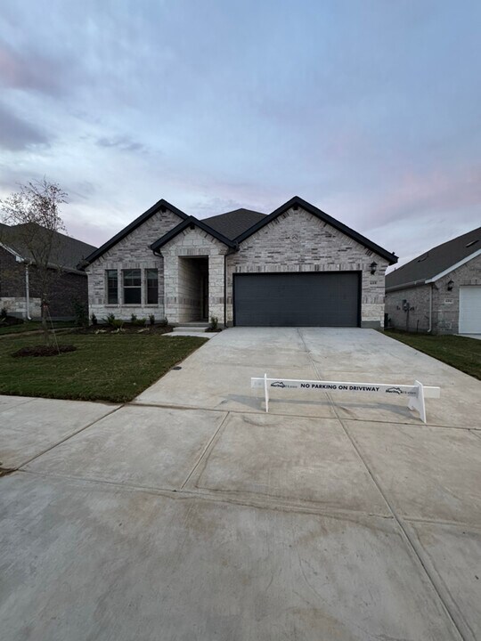 608 Marigold Hl Wy in McKinney, TX - Building Photo