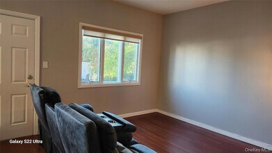 101 Wayne St in Jericho, NY - Building Photo - Building Photo