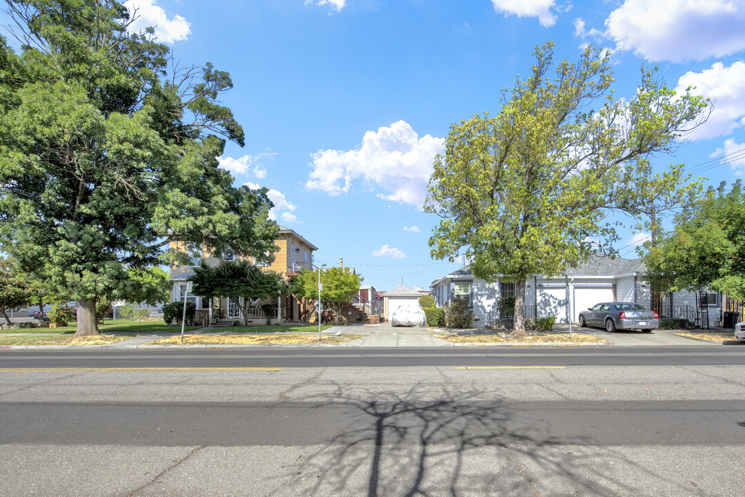 607 Webster St in Fairfield, CA - Building Photo