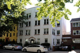 2449 28th St Apartments