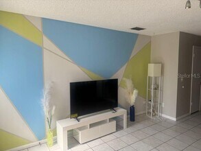 11316 Grandville Dr in Tampa, FL - Building Photo - Building Photo