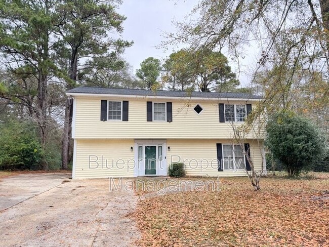 property at 31 Monte Tierra Trail