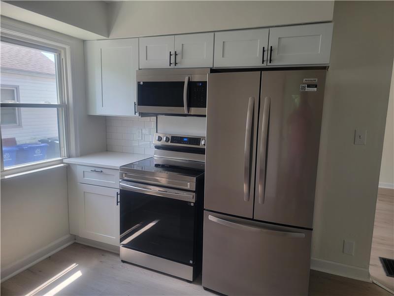 2404 Bancroft St in Columbus, OH - Building Photo