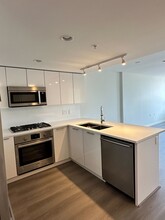 3268 Carscallen Rd in Richmond, BC - Building Photo - Building Photo