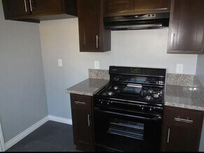 5422 Glen Ellen Pl in Los Angeles, CA - Building Photo - Building Photo
