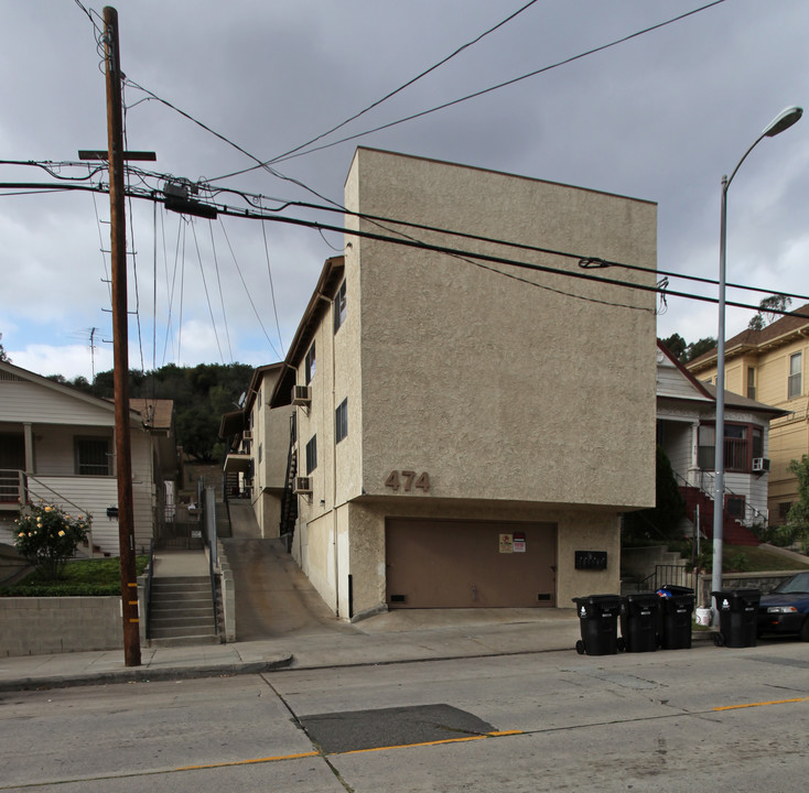 472-474 Solano Ave in Los Angeles, CA - Foto de edificio