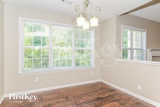 207 Windpher Ridge in Hampton, GA - Foto de edificio - Building Photo