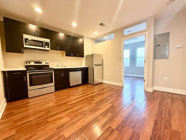 property at 543 Florida Ave NW