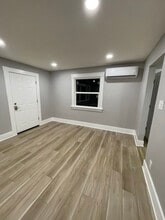 9820 Veterans Dr SW in Tacoma, WA - Building Photo - Building Photo