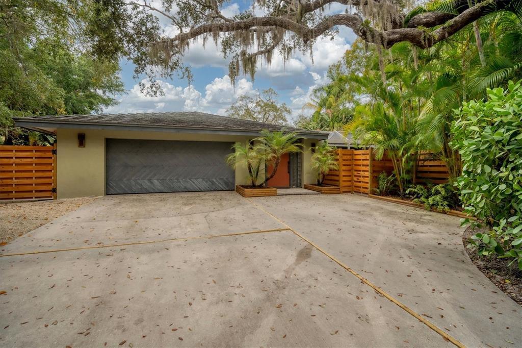 1125 Hampton Rd in Sarasota, FL - Building Photo