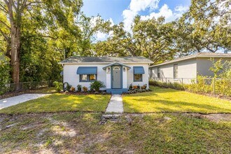1008 W Powhatan Ave in Tampa, FL - Building Photo - Building Photo