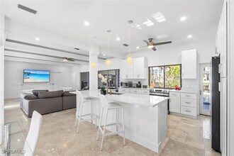 5122 Starfish Ave in Naples, FL - Building Photo - Building Photo