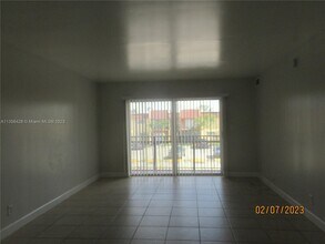 2830 NW 55th Ave-Unit -2B in Lauderhill, FL - Building Photo - Building Photo