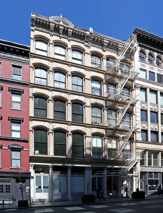 426-428 Broome St in New York, NY - Building Photo