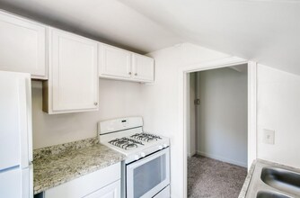 234 5th Ave N in South St. Paul, MN - Building Photo - Building Photo