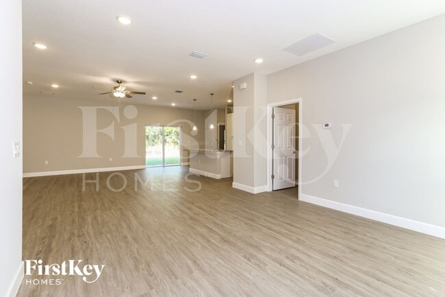 459 4 Winds St SW in Palm Bay, FL - Building Photo - Building Photo