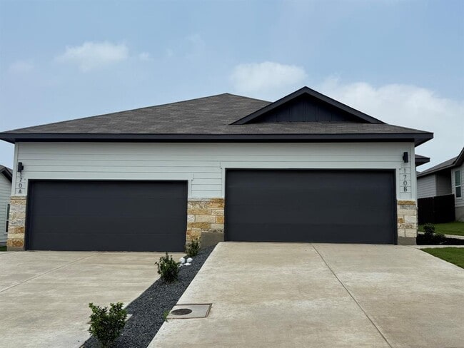 property at 170 Schrader Dr