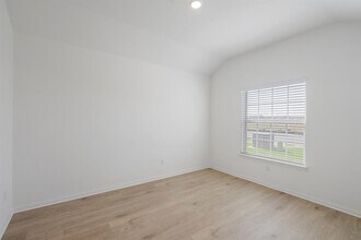 133 Paria Ct in Jarrell, TX - Building Photo - Building Photo