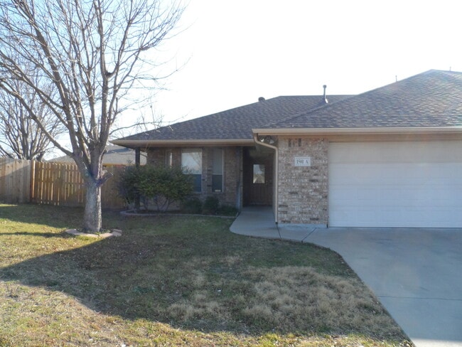 property at 1501 Sharron Ct