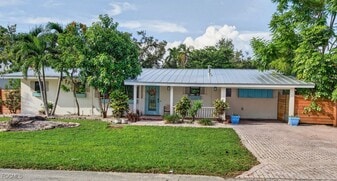 1247 Carlene Ave in Ft. Myers, FL - Building Photo