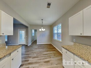 3313 Chastain Landings Ct in Marietta, GA - Foto de edificio - Building Photo