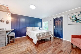 1704 Oak St in Melbourne, FL - Building Photo - Building Photo