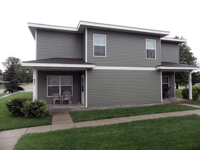 Greentree Square II in Crookston, MN - Building Photo